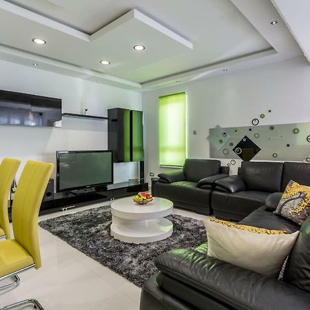 Sea Pearl Luxury Apartment Подстрана Екстериор снимка