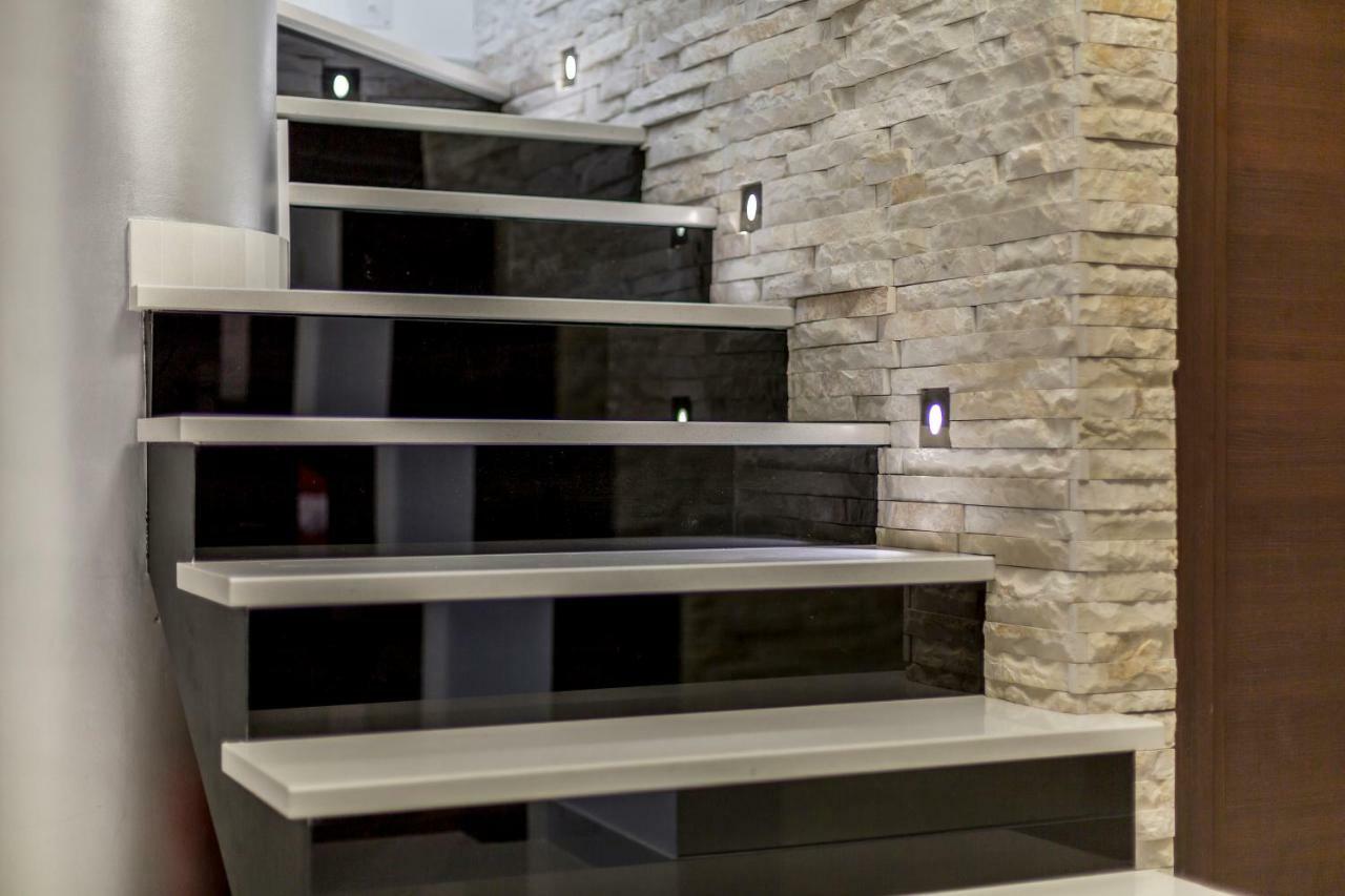 Sea Pearl Luxury Apartment Подстрана Екстериор снимка