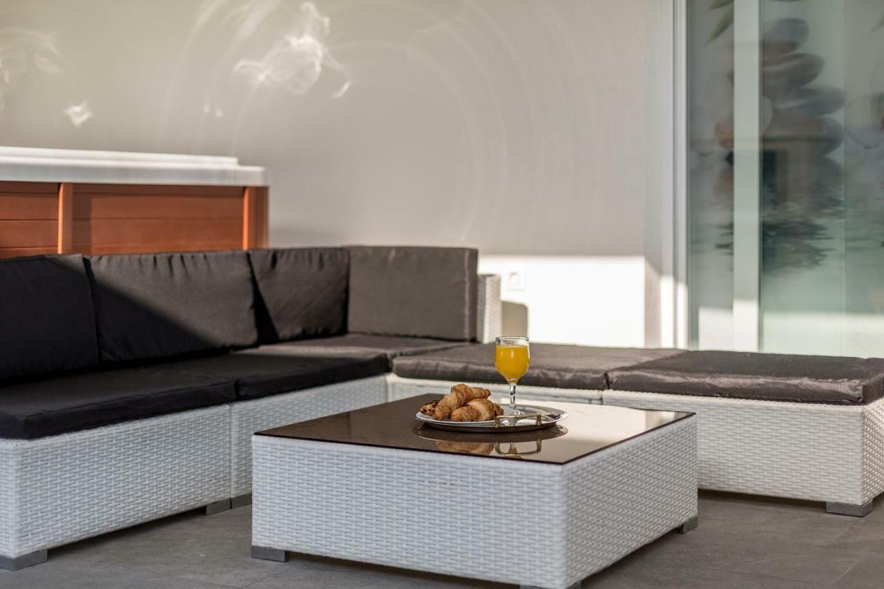 Sea Pearl Luxury Apartment Подстрана Екстериор снимка