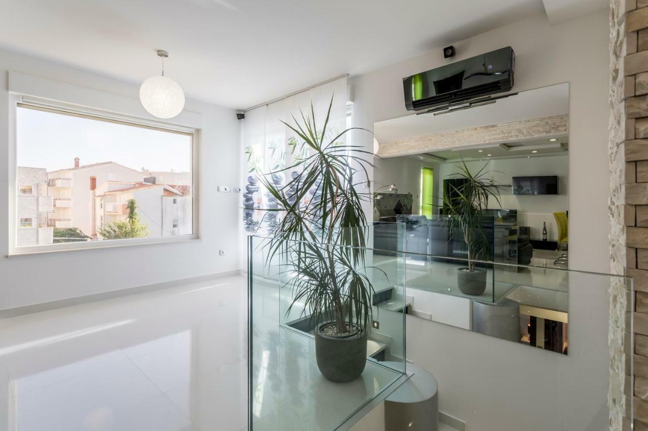 Sea Pearl Luxury Apartment Подстрана Екстериор снимка